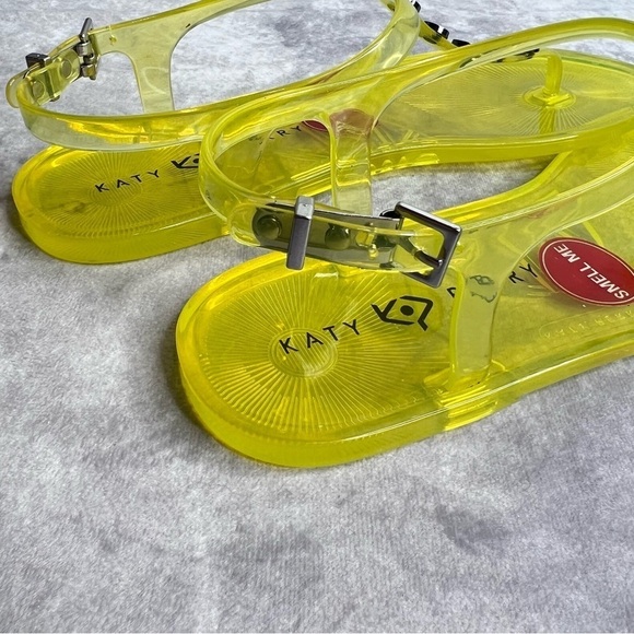 KATY Perry Womens The Geli-Pvc Ankle Strap Smiley Faces Flat Sandals Yellow - Picture 5 of 9